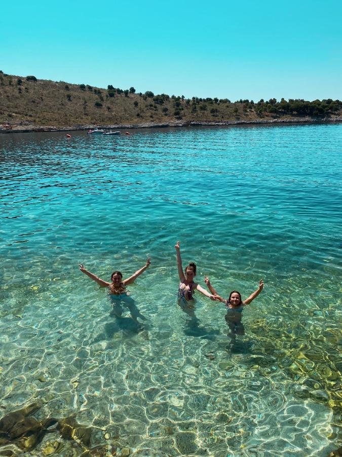 Fabeno Villa Sarandë Eksteriør billede
