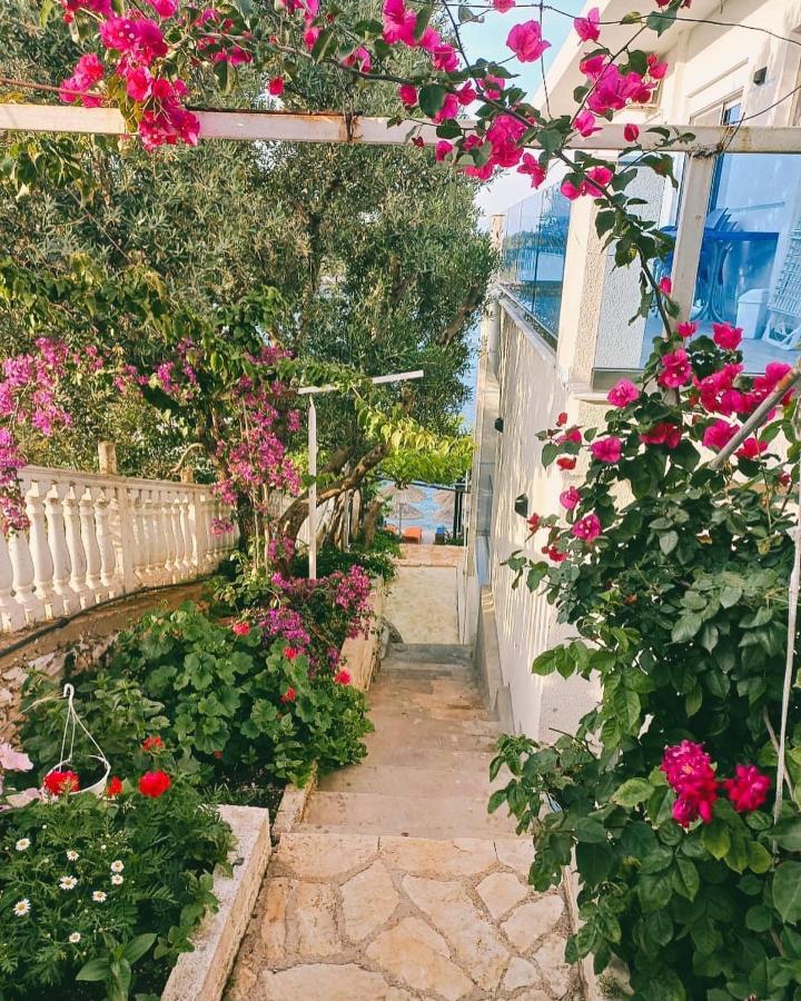 Fabeno Villa Sarandë Eksteriør billede